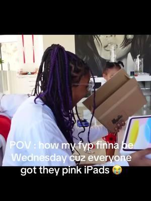 Frl tho #fypシ゚viral #pinkipad #ipad10thgen #camarisocool #christmas 