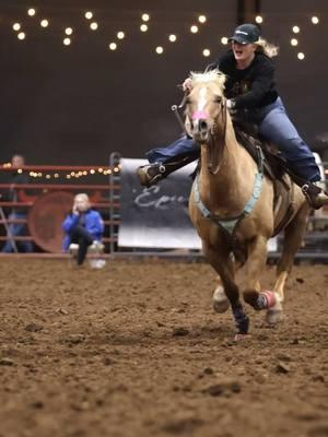 To think when I bought goose he didnt even know is leads… now he had his first ever entry with no exhibitions or anything. 🥹✨🫶🏻#cowgirlbarbie #palominoqueen #fyp #girlbossmoment #FlamingFactor#cowgirls #growingseason #babybarrelhorse #barrelracing #barrelhorsesoftiktok #foryou 