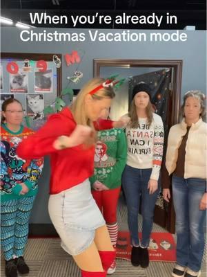 Merry Christmas from our work family to yours 🥰 @KW Legacy Group @#OrangeHatGirl @toptiernichole @GirlRyan07 @Top Tier Home Team REALTORS #Christmas #FamilyChristmas #ChristmasDance ##Humor##DancingHumor##TikTokDance##KellerWilliams##KWREALTOR