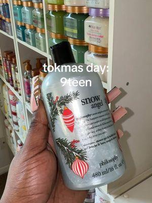 tokmas day:19 my updated @philosophy collection 🫰🏾😎 #philosophy #philosophybodywash #hygiene #hygienetok #hygienecollection #collector #bodywash #collection #nails 