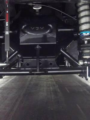 A view of the rear suspension on Maximus! #3secondgames #dragtruck #nasty #twinturbos #obs #black #trucksoftiktok #realgoodatdoinstuff #fast #HED #481x #turbo #exhaust #fire #smalltire #npk #streetoutlaws #