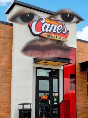 Raising Canes Meets Saucy! #kfc #raisingcanes #chicken 