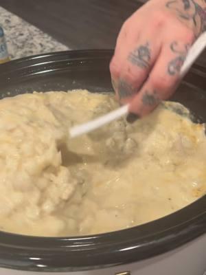 Cream of chicken potato soup #soup #chickensoup #goodsoup #souprecipe #souptok #tok #fyp #tt #t #g #❤️ #Love #soupseason #viralvideo #viraltiktok #make #makeit #youllloveit 