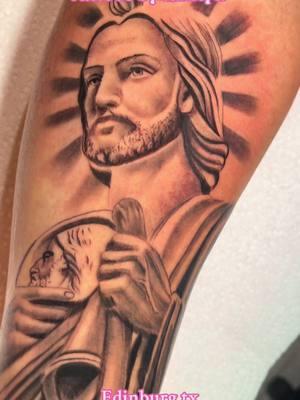 San judas tattoo 🥹🫶 done by me msg me to book your appointment located in Edinburg tx deposit required  #tattoo #tattoorealistic #realisticart #chicanotattoo #chicanotattoo #blackandgreytattoo #blackandgreyart #tatuaggio #tatuaggiospalla #religiustattoo #tatuaggireligiosi #ink #inkdrawing #tattoo #tattooart #tattoooftheday #tattooideas #blackaesthetic #stjude #sanjudas #sanjudastattoo #stiudetattoo #sanjuditas #blackandgreytattoo #portrait #portraittattoo #realistictattoo #prayinghandstattoo #religioustattoos #mexicanstyletattoos #chicanotattoo #art #chicano #tattoosleeve #sleevetattoo #jesustattoo #jesustattos #stjudetattoo #stiude #chicanoart #chicanoarte #religioustattoo #religioustattoos #chicanotattoo #chicanotattoos #handtattoo #handtattoos #mexicanstyle_tattoos #mexicanstyle_lifestyle #bng #bngtattoo #losangeles