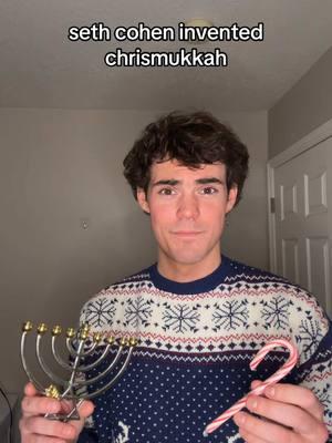 its chrismukkah time baby!!! #sethcohen #adambrody #theoc #chrismukkah #tv #fyp #comedy 