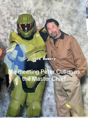 #CapCut he was the nicest guy ever 💙❤️#Halo #halocosplay #masterchief #masterchief #spartan #haloinfinite #masterchiefcosplay #masterchiefcosplayer #cosplayer #cosplay #petercullen #optimusprime #voiceactor #transformers 