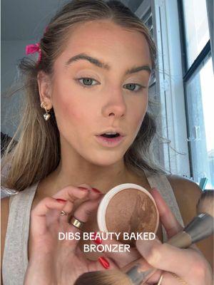 the dibs beauty baked bronzer in shade spiced chai 🤎 it has the prettiest blurred glow to the skin that gives the skin a filtered glow finish that no other bronzer can recreate. @DIBSBEAUTY  #duetbakedbronzer #bakedbronzer #dibsbeautystatusstick #dibsbeautytutorial #dibsbeauty #dibsbeautyreview #dibsbeautybronzer #acnesafemakeup #bronzer #bronzertutorial #bronzertips #bronzerhack #fyp #contour #contourtutorial #contouringhacks #nosecontourtutorial #nosecontour #nosecontourhack #bronzereyeshadowlook #powderbronzer #makeup #grwm dibs beauty, dibs beauty baked bronzer, powder bronzer, baked bronzers #newyearnewaura #tiktokshopcreatorpicks #tiktokshopyearendsale #winterfinds 