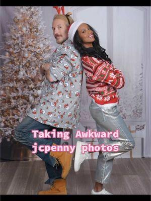 I always wanted to take awkward retro family pics for Christmas. Im not really into Christmas cards but this was axtually fub and hilarious #christmascards #funnychristmascards #funnychristmasphotos #jcpenneyphotoshoot 