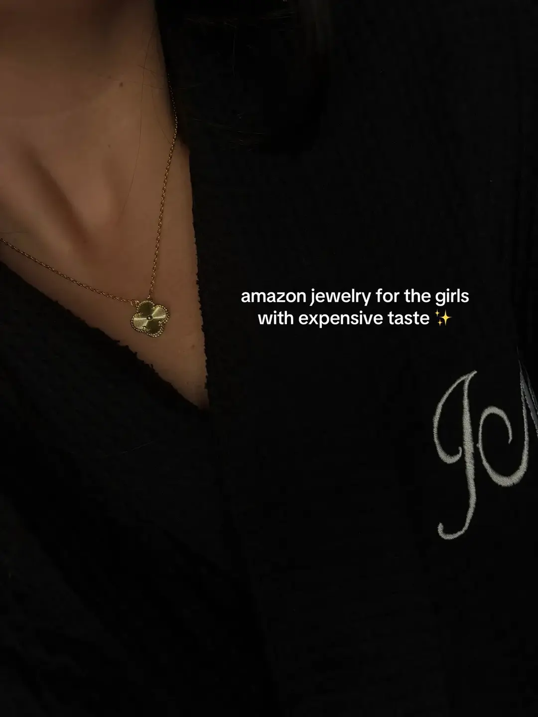 everything is 🔗 in my amazon sf under “SEEN ON SOCIALS” 🤍 #amazonjewelry #expensivetaste #expensivestyle #classyjewelry #amazongoldjewelry #amazonjewelryfinds #amazonfavorites 