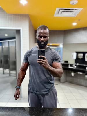 Confidence doesn’t come from perfection—It comes from progress…✨  If you feel overwhelmed or don’t know where to start on your fitness journey, here are a few reminders:   🫴🏿 YOU don’t need to be perfect.  🫴🏿 YOU don’t need fancy equipment.  🫴🏿 YOU just need to start.  Here are 3 simple steps to get moving:   1️⃣ Take a 10-minute walk daily.  2️⃣ Focus on drinking more water.  3️⃣ Try beginner-friendly moves like squats, knee push-ups, or marching in place.  Small, consistent actions build momentum—and with momentum comes confidence. Your body is already amazing for all it does every day. Celebrate those wins & more importantly keep feeding the side you want to grow not the side that’s kept you STUCK! If you’re ready to take that first step towards building confidence in and out of the gym drop a “🏆” in the comments!   #fitnessforbeginners #bodyconfidence #startyourjourney #healthateverysize #fitnessmotivation #overcomeselfdoubt #weightlosssupport #beginnerworkouts #fitnessforeveryone #loveyourbody 