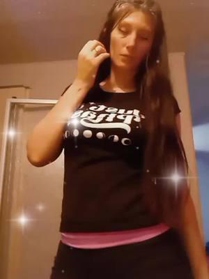 Where are you now 💋 #clintblack #whereareyounow #countrymusic #90scountry #fyp #90sthrowback #realcountrymusic #classiccountry #viralvideo #southernbelle #browneyes #brunette #longhair #justaphase #Love #oldsoul @TikTok @tiktok creators @TikTok Trends 