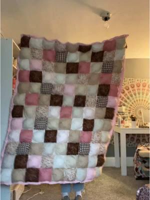 im so obsessed!! #sewtok #quiltersoftiktok #puffquilt #quilttok 