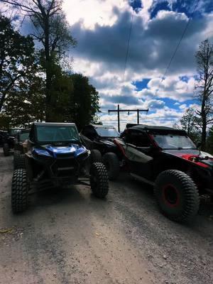 #sxslife #canam #polarisrzr #4x4offroad #rzr #rzrlife @Jessica Davis 