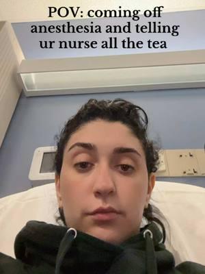 Spilling all the christmas tea to my nurse this morning 😂 #anesthesiatiktok #mmelisajacobs #lgbtqiamom #momsafterbaby #thejacobsfamilyyy #surgeryday #MomsofTikTok 