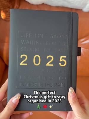 Beautiful diary planner notebook for 2025!!! I A Bucket list calendar is just what i needed in my life #giftideasforwomen #giftforher #womengifts #fyp #bucketlist #fyp #gift #tiktokmademebuyit a book for my daughter to help her become more self-disciplined. 😎 #christmasgift #BlackFridaySale #planner #notebook #2025 #yearlyplanner #diary2