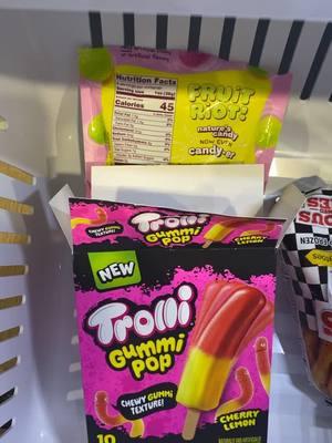 Trolli’s new gummi popsicles! #budtender_og #oklahomacheck #cuteandfunny #momof5girls 