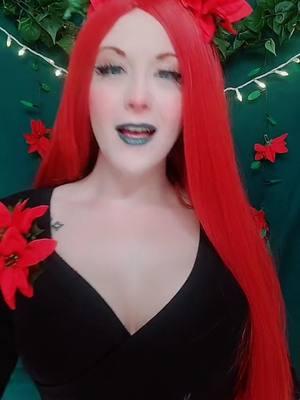 Oh Holiday Ivy!! #onthisday #christmas #poisonivy #drpamelaisley #dcvillian #holidayivy 