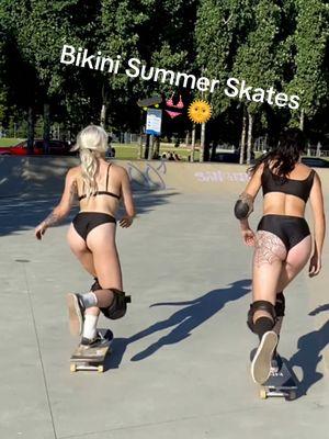 i miss summer & bikini skates #Skateboarding #skateclips #bikini 