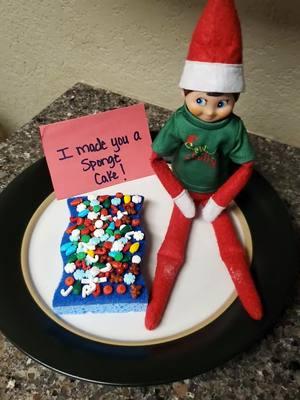 Lucas amanecio de pastelero!🤭🎂 #lucas #imadeaspongecake #elfontheshelf #elfontheshelfideas #elfontheshelfchallenge #elfontheshelfadventures #easyelfonashelfideas #ideas #ideasen5minutos #duende #vagancia #travesuras #creatividad #haciendopastel #pastelero #risasjajaja #sepasa #mexicana🇲🇽 #westtexas #fypシ゚viral #paratiiiiiiiiiiiiiiiiiiiiiiiiiiiiiii #dalelikeeeeee #comenten💗👑🥺 #siguemeee #siguemeparamàs 