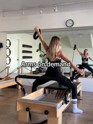 Just arms- ON DEMAND 💪🏻 🔗 in bio #pilates #arms #ondemand #reformer 