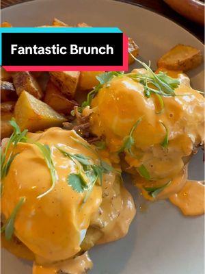 One of my favorite brunches is El Sazon Cocina & Tragos!  #brunch #weekends #mpls #twincities #msp #brunchtok #onlyinmn #minnesota #eggstravaganza #eggsbenedict 