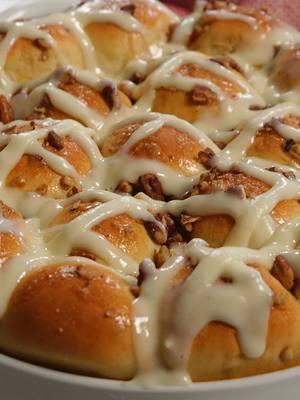 Let me share with you the best STICKY BUNS, These are so easy to make, and they are soft, fluffy, and absolutely delicious—perfect for this time of year! I hope you give them a try and enjoy them just as much as we do! Tips!  Don’t have a mixer no problem, simply mix it all in a bowl  and knead with your hands ☺️ **bake at 350 for 25-30 minutes if using a round baking dish Ingredients:  4 cups all purpose flour 1/2 cup sugar 1/4 tsp salt 1/4 tsp ground nutmeg or cinnamon  1 tbsp yeast 2 eggs 1 tbsp Mexican vanilla blend or 2 tsp vanilla extract 1 cup plus 1 tbsp warm milk (110f)  5 tbsp soften butter     For the caramel 1 stick (8 tbsp butter) Pinch salt 1 1/2 cup dark brown sugar 1 tbsp ground cinnamon  1/2 cup heavy cream        For the cream cheese frosting 2 oz soften cream cheese 2 tbsp soften butter 1/2 cup powder sugar 1 tbsp heavy cream 1 tsp Mexican vanilla blend 1 serving of love 💕 #stickybuns #cinnamonrolls #easyholidayrecipes #sweetrolls #pecanstickybuns #stickyrolls #recetasfaciles #pandulce