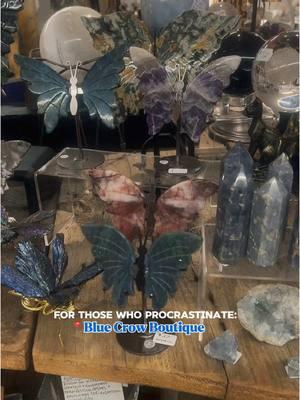 @Blue Crow Boutique for all who procrastinate, but still love to give curated gifts 🎄🎁✨ #baileycolorado #coloradosmallbusiness #crystalshop #mountainlife #coloradolife #kicolorado 