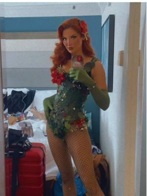 who have me permission to sleigh this hard? 🎄💅 #poisonivy #poisonivycosplay #pamelaisley 