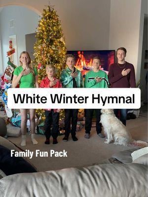 Poor Hana was getting the wrong message with this song 😂 #goldenretriever #singing #acappella #coversong #christmascarol #ffpmusic #familyfunpack #familysinging #whitewinterhymnal #christmasmusic #quintet 