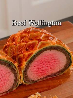 Beef Wellington that even @Gordon Ramsay  would eat! And only took 2 days to make! Full Recipe is on our Blog, LlNK is in our Bl0! Just type “Beef” in the search!❤️  #beefwellington #beef #wellington  #EasyRecipes #recipes 