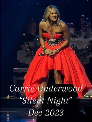 One final @Carrie Underwood christmas throwback for the holiday season. One of my favorite Carrie christmas songs.  #carrieunderwood #silentnight #christmassongs #mygift #carriesilentnightentry #reflection #lasvegas #merrychristmas 