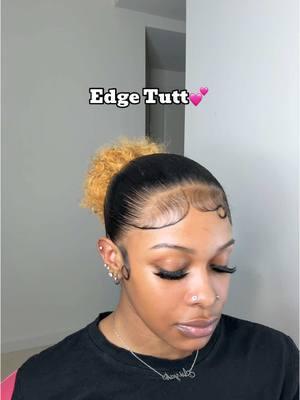 Dramatic edges>>> Sub to my YT: S3lfmade22. 🤍 #fyp #viral #hairinfluencer #viralllllll #curls #type3hair #4upage #naturalhair #curlyhair #curlygirl #blackgirlmagic #blackgirlhairstyles #edges #edgestutorial #edgesonfleek #edgeslaid #hairtutorial #tutorial #blackgirlhairtutorials #blackgirl 