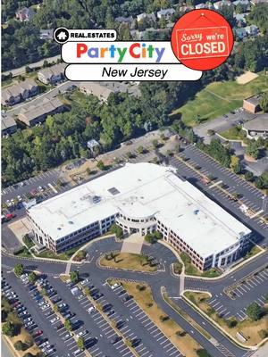 Party City is closing all stores after 40 years in business. #partycity #company #realestate #news #breakingnews #fyp #foryou #foryoupage #bankruptcy #closing #store #party 