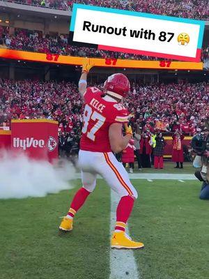 FIRE US UP TRAV. #nfl #nflgameday #chiefs #traviskelce #chiefskingdom 