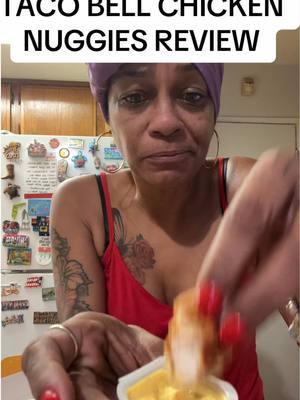 @tacobell nuggies review #eateatwithkeysh #fyp #viral #Foodie 