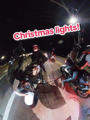 Fun Christmas light viewing #japanesebikes #motorcyclevideos #motovlogging #motorcycles #kawasaki #kawasakivulcans #kawasakivulcans650 #kawasakivulcan #kvs #motorcyclesoftiktok #trending #fyp #viral #christmaslights 