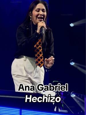 Ana Gabriel canta su éxito “Hechizo” en vivo para la gira Un Deseo Más: 50 aniversario desde el Intuit Dome en Inglewood, California! #estanoche #soycomoquiseser #cosasdelamor #pecadooriginal #evidencias #yaquiestoy #mexicolindoyquerido #cielitolindo #mitalisman #noentiendo #túlodecidiste #apesardetodo #ahora #hueloasoledad #hechizo #hastaqueteconocí #juangabriel #meequivoquécontigo #ojalá #cigarrillo #esdemasiadotarde #quiéncomotú #luna #comoolvidar #ayamor #notehagofalta #migustoes #elsinaloense #simplementeamigos #undeseomas #50aniversario #clasicosporsiempre #intuitdome #parati #fyp #viral #iphone16promax  