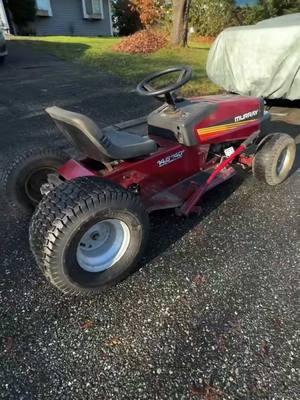 #onthisday I kind of miss this racing mower. Too bad we get rid of all our projects. If only we had the space to store all them. #racingmower #ridingmower #gokart