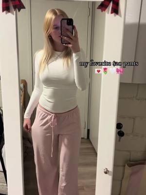 get them now while they are cheap before spring🫶🏼 #edikted #pants #linenpants #OOTD #ediktedtryon #outfitinspo #girlythings #trending #fashiontiktok 