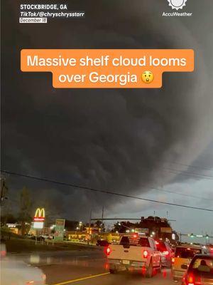 Eerie skies in Georgia this week! 🌩️ Check out this massive, dark shelf cloud looming over Stockbridge.⁣ ⁣ #georgia #cloud #storm #weather #rain #winter #fyp #accuweather 