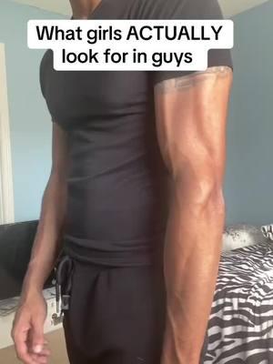 How to get strong vascular forearms without going to the gym #GymTok #gym #skinny #veinyhands #veinyarms #gripstrength #forearmworkout #forearms 