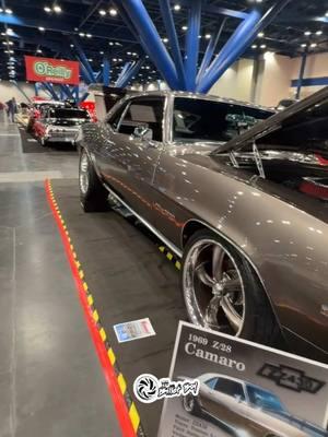 Chevy Camaro #houstonautorama #classiccar #hotrodsandmusclecars #chevycamaro 