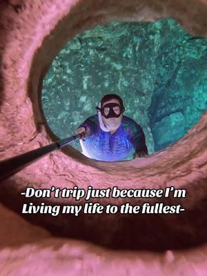 Just a fat mermaid’s take on the trend 🧜🏼‍♀️ 😂🤷🏻‍♀️ -also this song has lived rent free in my brain since the moment I heard it. @lolayounggg 🙌🏼 Fit: @Waterlust | @Leaderfins  🎥: @GoPro  #mermaid #girlsthatdive #livelife #underwater #florida #brave #trend #messy #fyp #wildatheart #fins #waterlust #freediver #christmas  