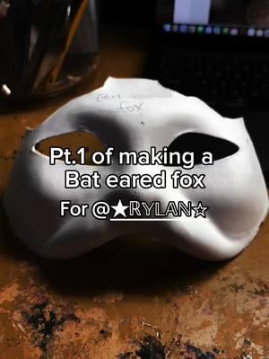 Pt.1 of making a bat-eared fox for @★ℝ𝕐𝕃𝔸ℕ☆! #mask #masks #animalmask #therian #therianmask #therianthropy #quadrobics #realisticart #realistictherianmask #realistic #batearedfox #foxmask #foxtherian 