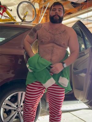 Merry #Christmas y’all! 🎅🏻 #musclebear #santa 