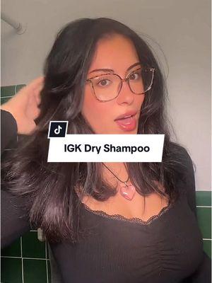 10/10!!! #dryshampoo #igkdryshampoo #igksalon #charcoaldryshampoo #dryshampoohack #dryshampootutorial 