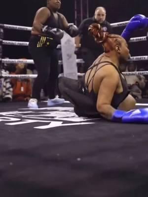 Female heavyweight get busy with a one hitter ko 😴  #boxing #ko #onepunch #biggirl #heavyweight #fight #culture 