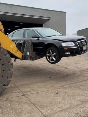 Nissan Cube Water Drop Headliner & An Audi A8 is saved from the crusher…. for now #nissancube #audia8 #weirdfeature #dailywalkthrough #autorecycling #junkyard #autopartscity 