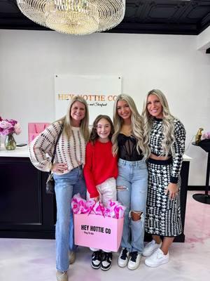 went to @Hey Hottie Cosmetics store front and its soooo cute!💕 Hope & @addi shaw are teammates on ATeam and we are so proud of her and sweet @Lacey Shelby Mitsche for being boss babes! 💋👊🏼. #texascheck #heyhottie #teammates #hair #makeup #spiritoftexas #cheertok#cute#fyp#viralvideo 