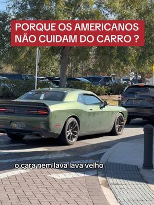 Dodge Hellcat precisando de um Fulldetail urgente, eles NÃO lavam o carro e não sei o porque  . . #carrorebaixado #carropersonalizado  #choraboy  #nicolinha #autodromo #carropreparado #mareaturbo  #carroimportado #humorista #humor #humorautomotivo  #customizacao #arrancada #engajamento #envelopamento #revendadecarros #nicolinha_garage 